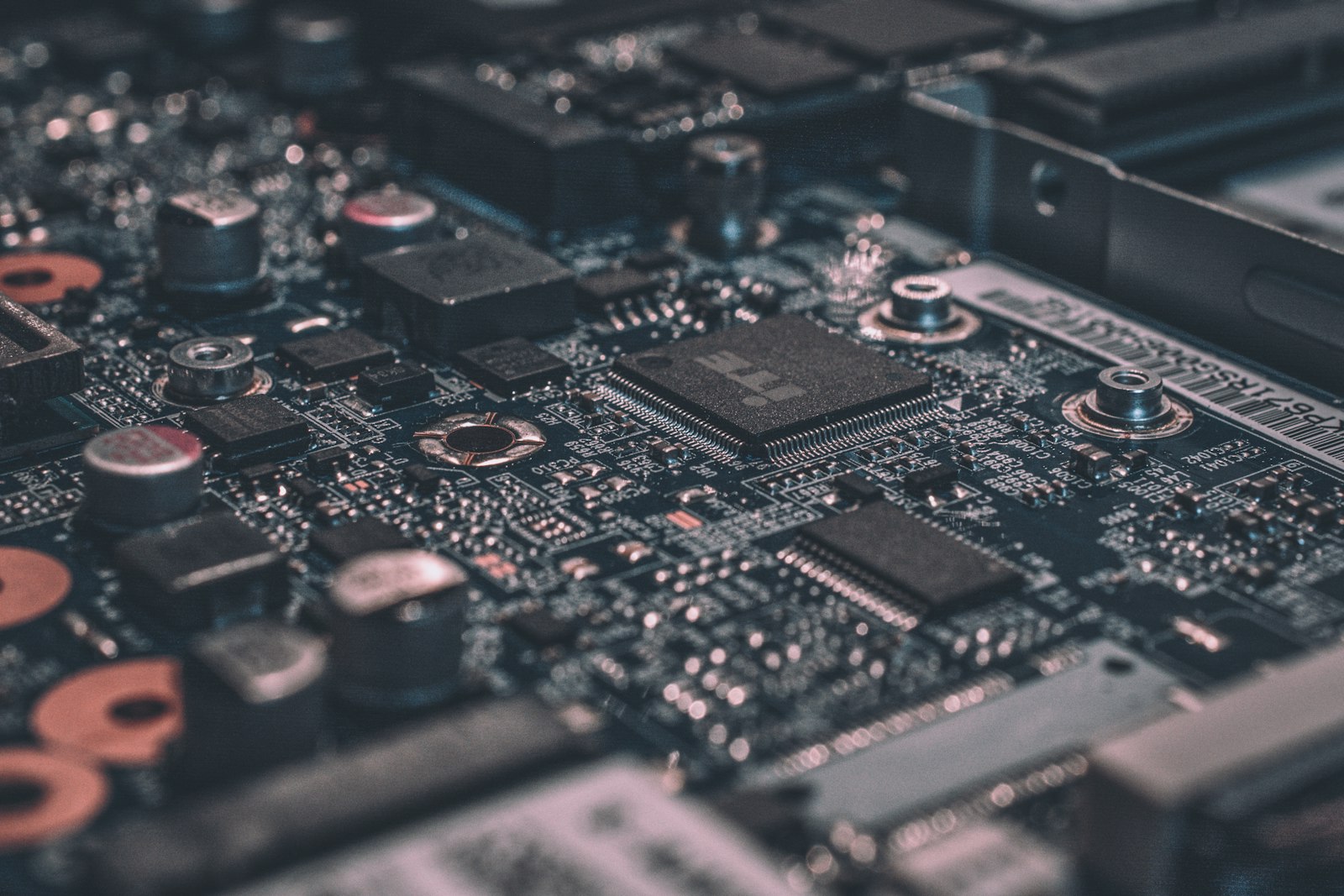 Elektrikli araç pil paketi üzerinde dijital kimlik kodu